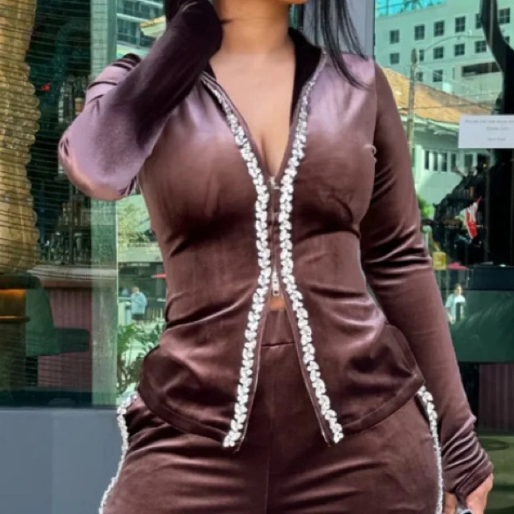 Velour Rhinestone Set - Picture 4 of 5